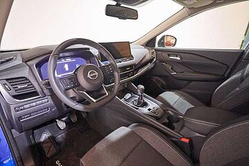Nissan Qashqai NUEVO QASHQAI DIG-T E6D 103 KW (140 CV) MHEV 12V 6M/T 4X2 Magnetic Blue Midnight Black Metalizado