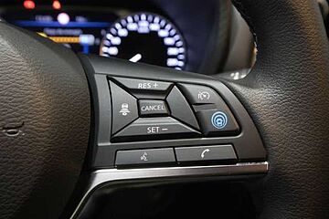 Nissan Juke JUKE 1.6 HYBRID 105 KW (143 CV) E6D-F AUTO Lunar White Metalizado
